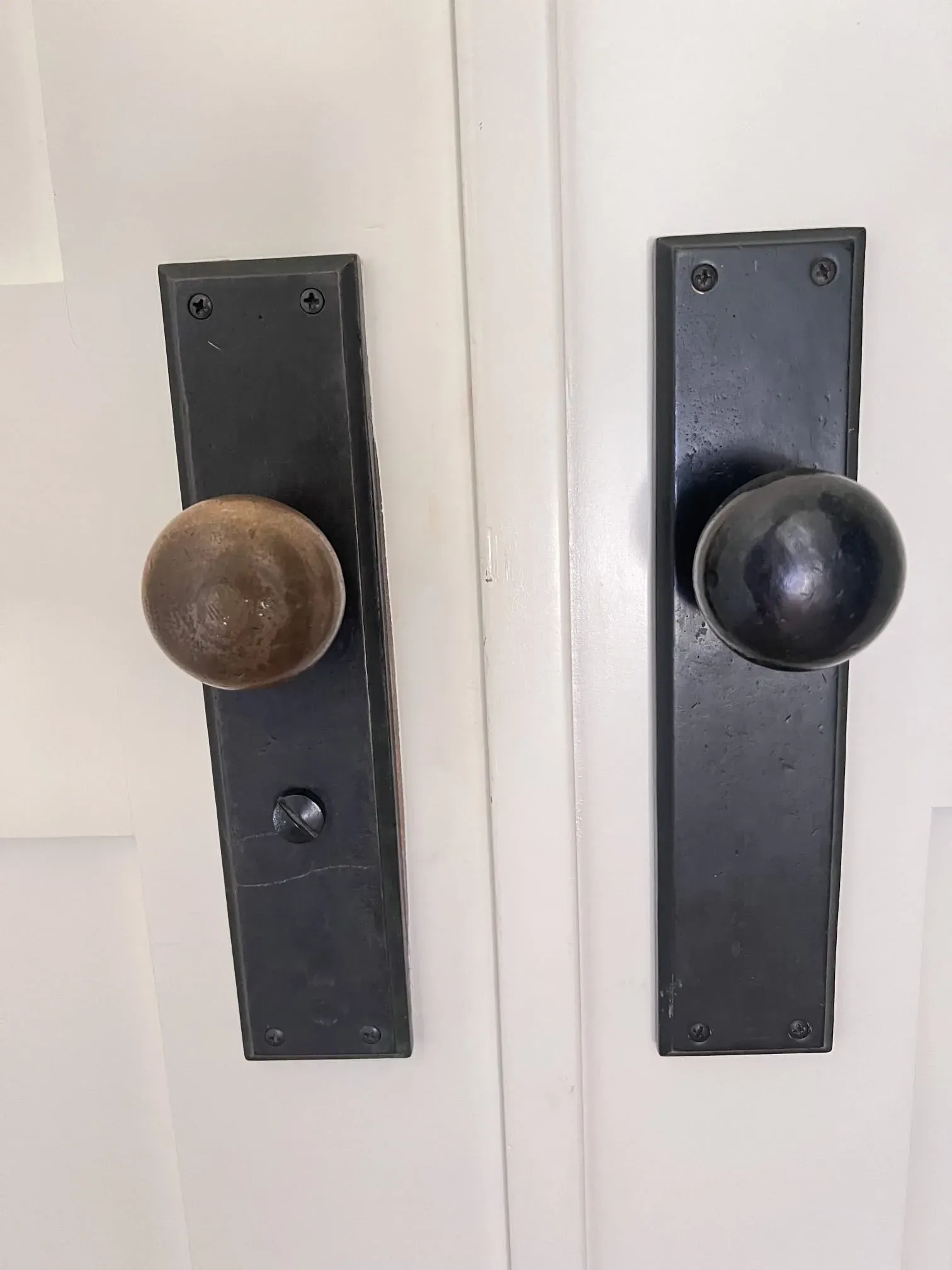 Before-and-after deadbolt upgrade on a Texas apartment door installed by a Pros On Call locksmith