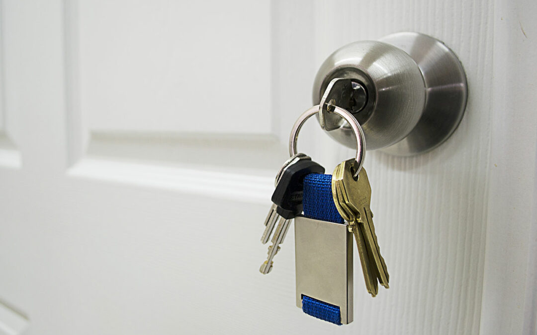 Let-Go-of-the-Past-and-Install-New-Locks-on-Your-House-Pros-On-Call-Lock-Services