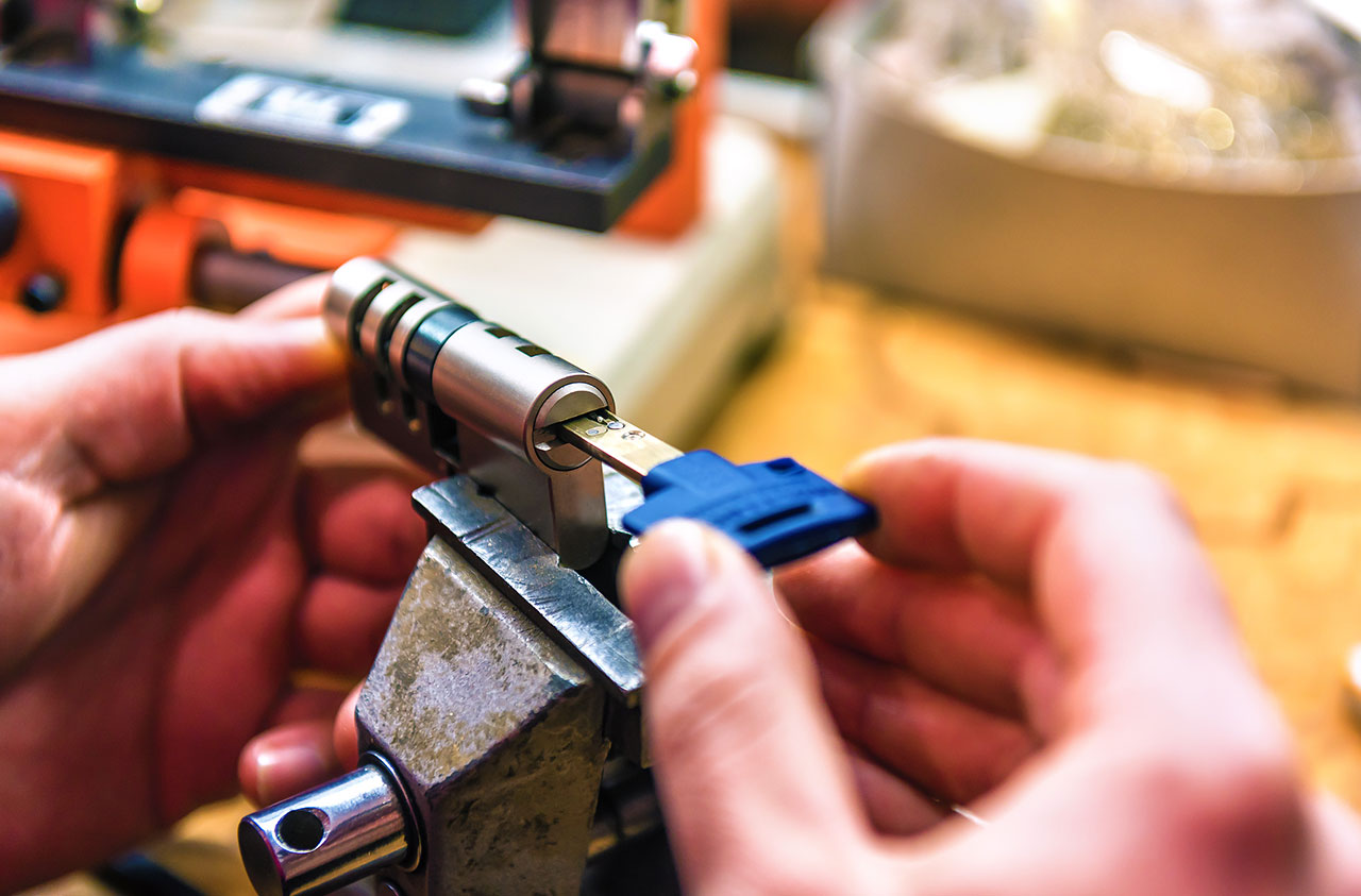 How Much Do Locksmith Services Cost?